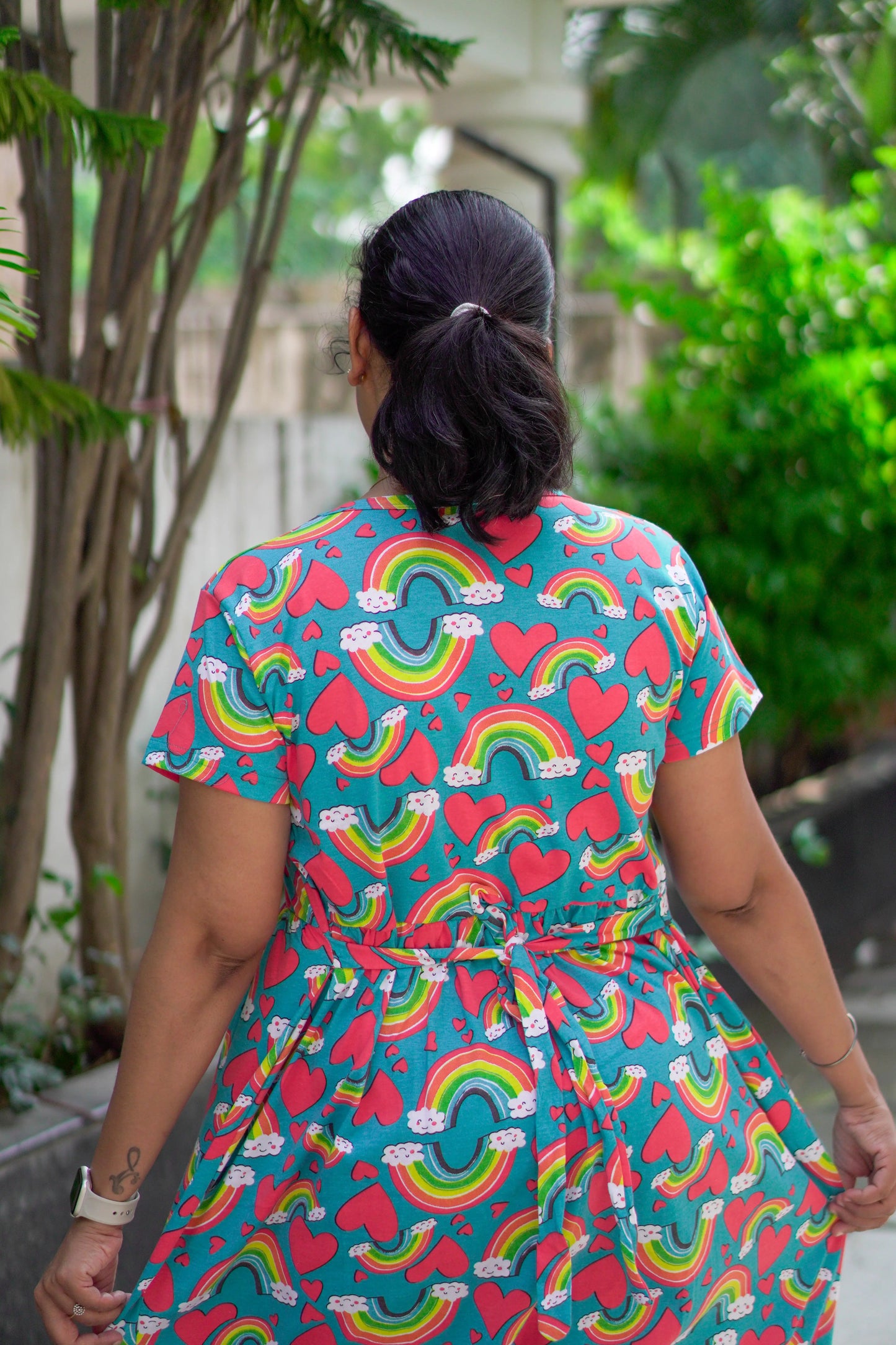 Rainbow Love Non feeding Maxi