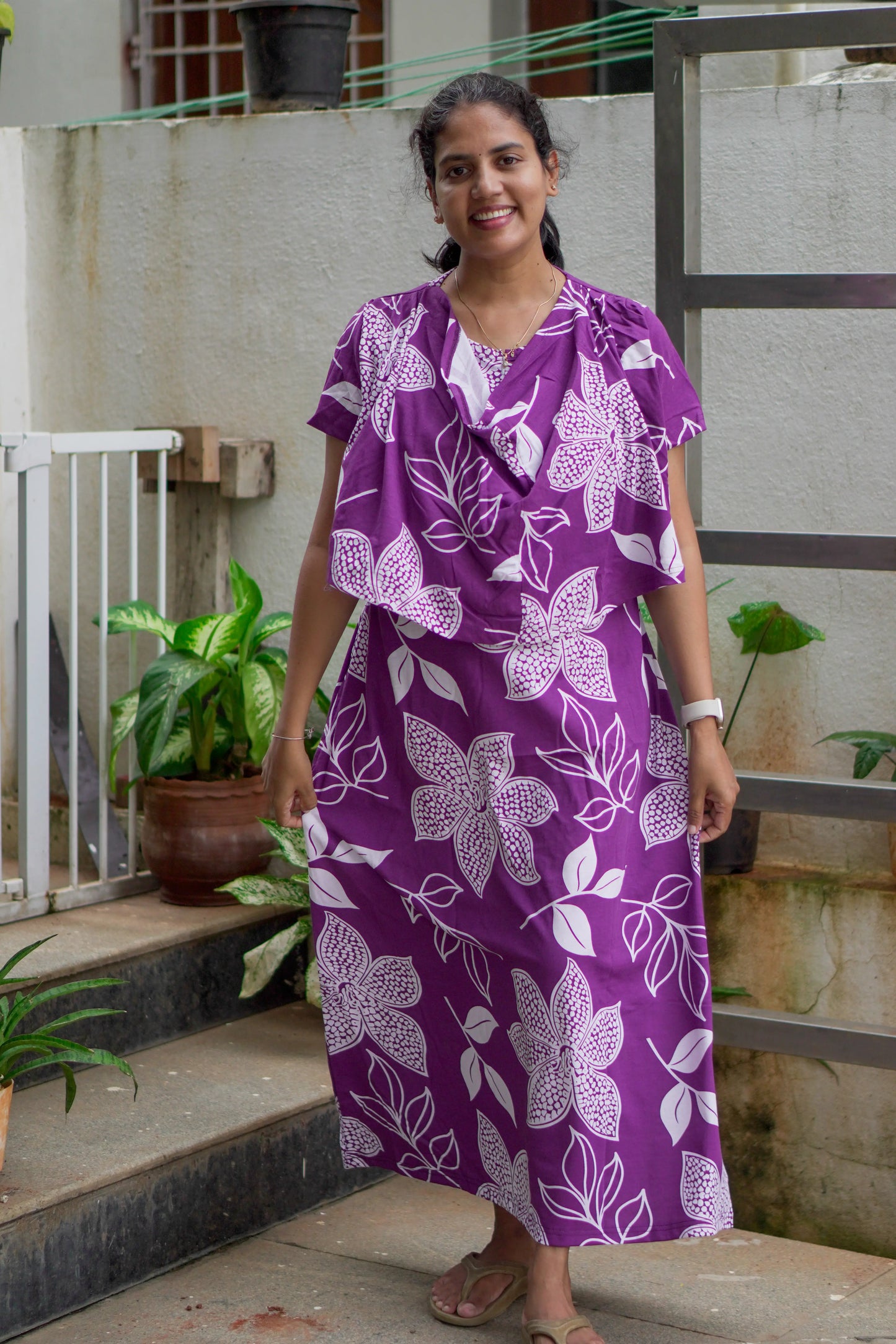Royal Floral Dupatta Feeding Nighty