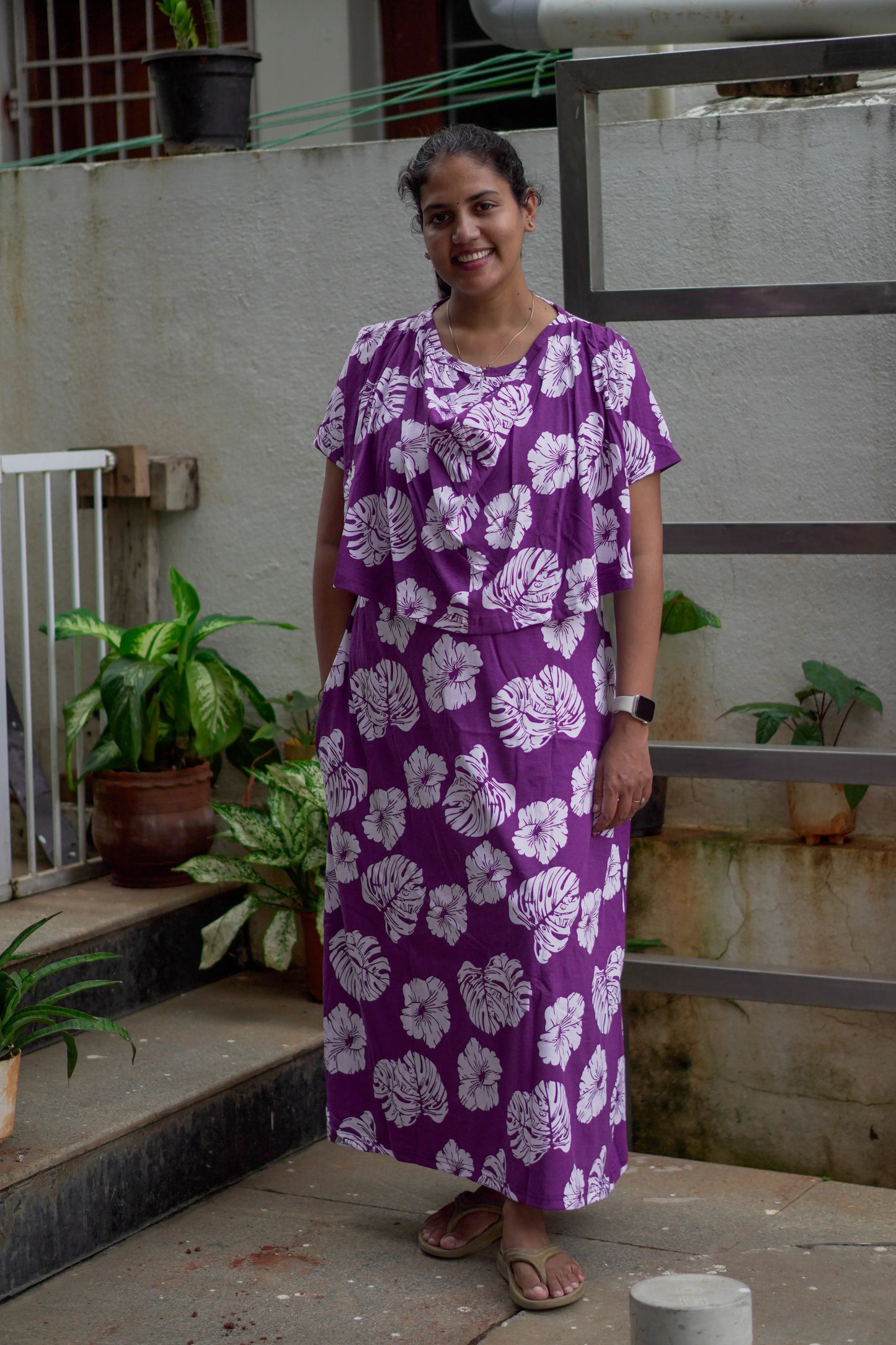 Lavender Leaf Dupatta Feeding Nighty