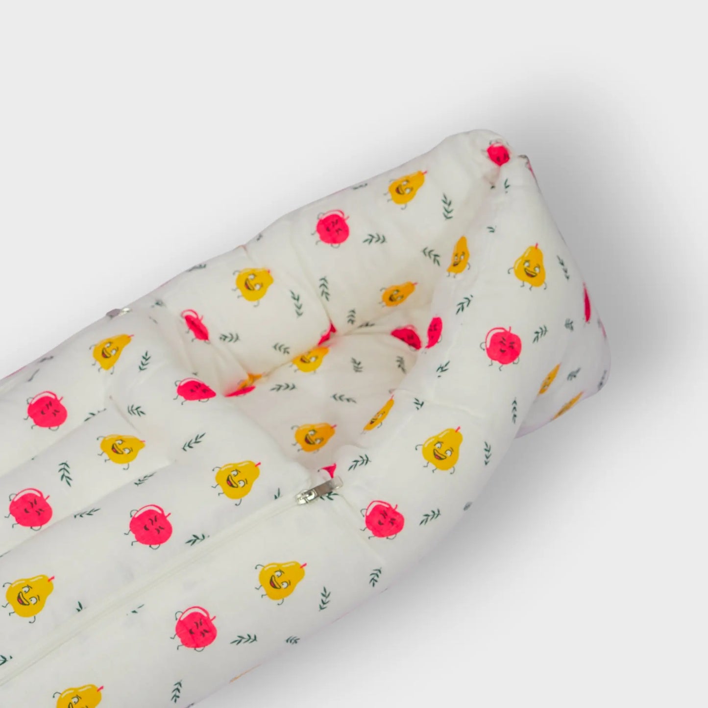 Sunshine Petal Muslin Carry Nest