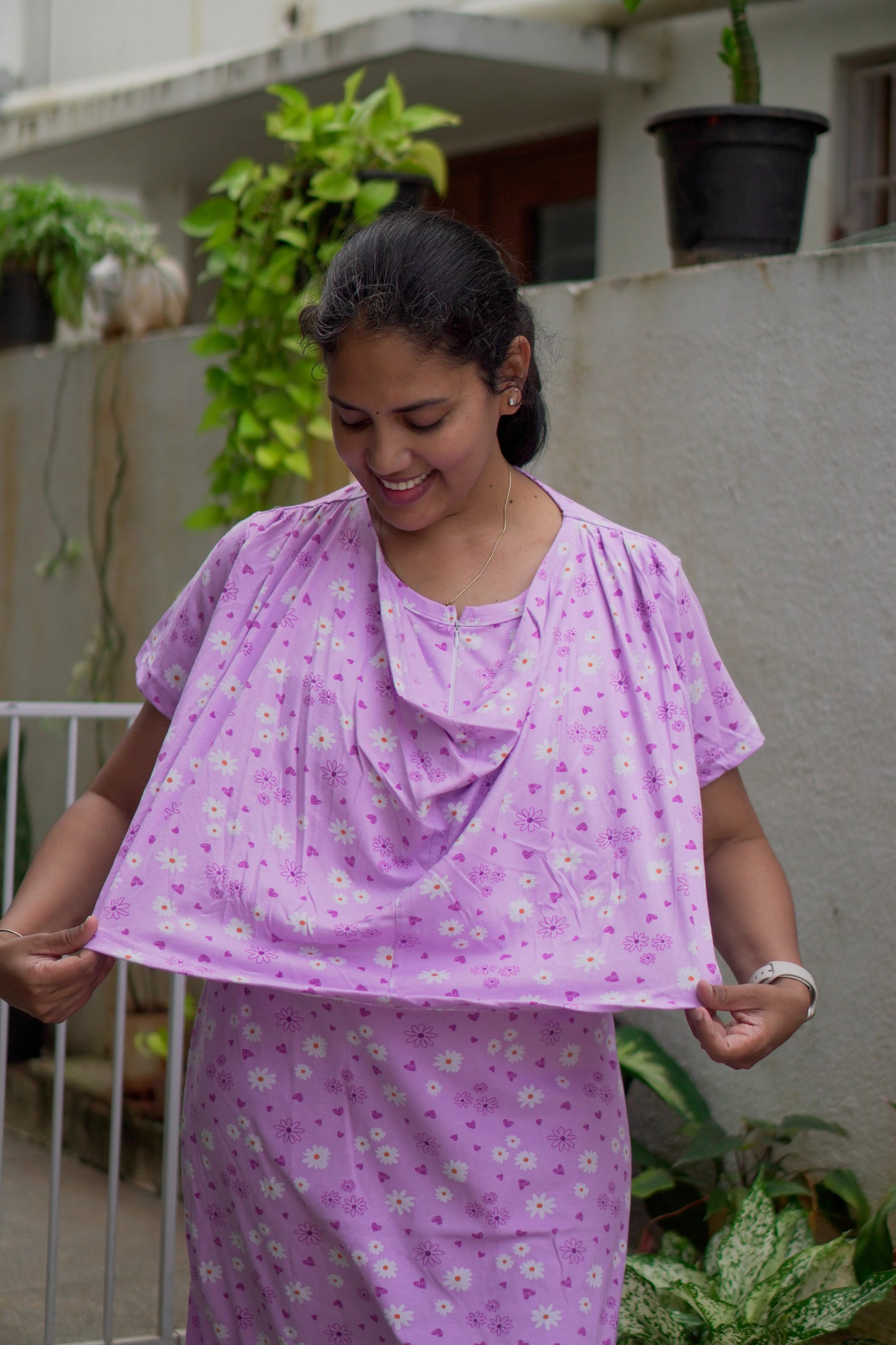 Daisy Daydream Dupatta Feeding Nighty