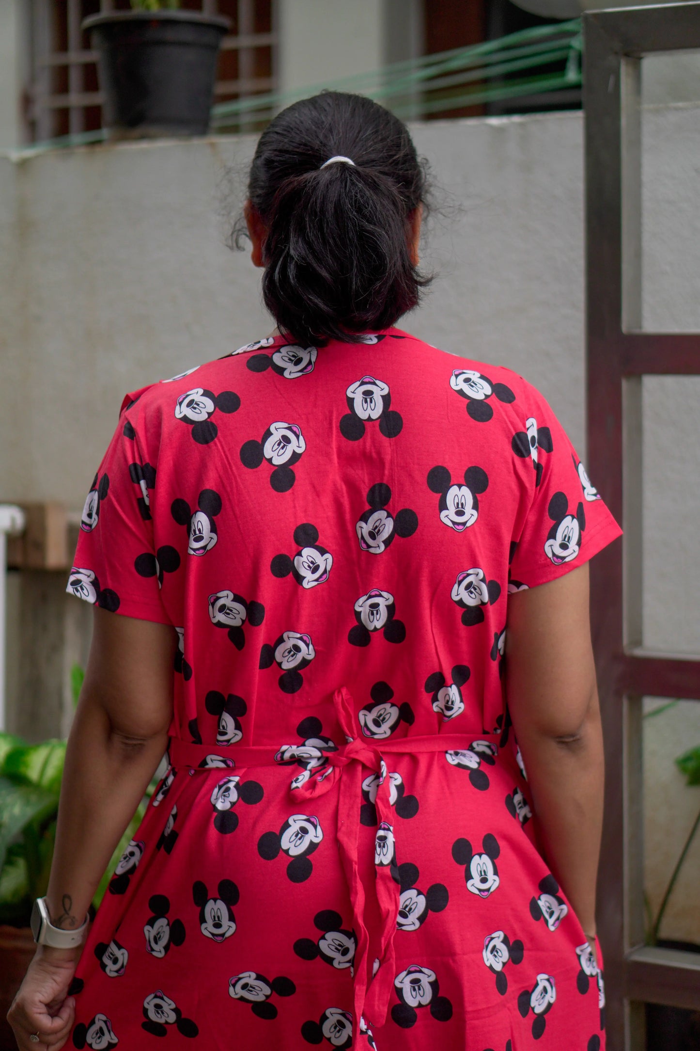 Red Minnie Dupatta Feeding Nighty