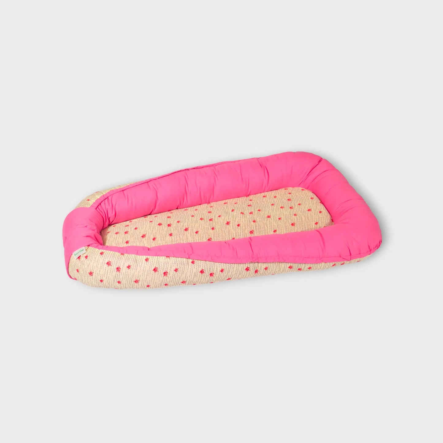 Wavy Blossom Nest Bed